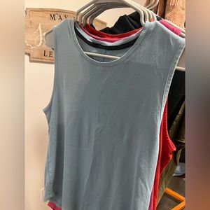 Alphalete tank top bundle